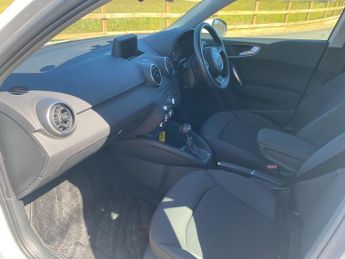 Audi A1 1.4 TFSI Sport Sportback 5dr Petrol S Tronic Euro 5 (s/s) (122 p