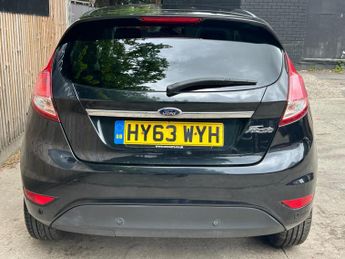 Ford Fiesta 1.6 Titanium Powershift Euro 5 5dr