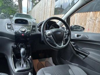 Ford Fiesta 1.6 Titanium Powershift Euro 5 5dr