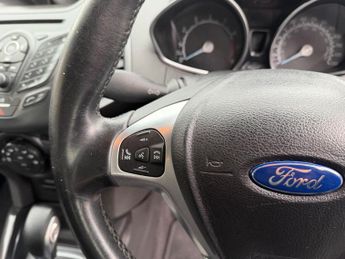 Ford EcoSport 1.5 Zetec Powershift 2WD Euro 5 5dr