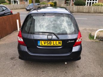 Honda Jazz 1.4 i-DSI SE CVT-7 5dr