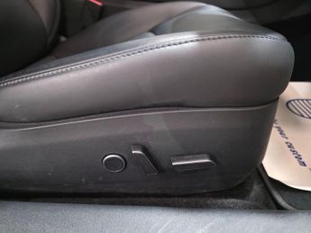 Tesla Model 3 (Dual Motor) Long Range Auto 4WDE 4dr