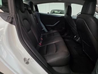 Tesla Model 3 (Dual Motor) Long Range Auto 4WDE 4dr