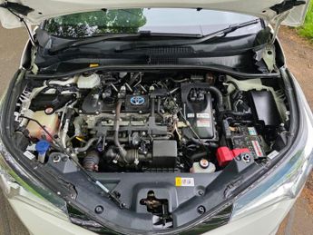 Toyota C-HR 1.8 VVT-h Design CVT Euro 6 (s/s) 5dr