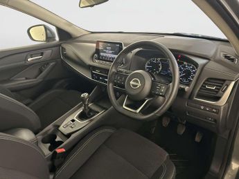 Nissan Qashqai 1.3 DIG-T MHEV Acenta Premium SUV 5dr Petrol Hybrid Manual Euro 