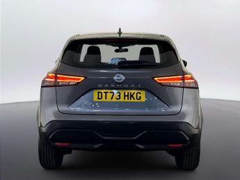Nissan Qashqai 1.3 DIG-T MHEV Acenta Premium SUV 5dr Petrol Hybrid Manual Euro 