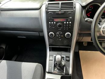 Suzuki Grand Vitara 1.6 VVT + 4WD Euro 4 3dr