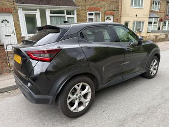 Nissan Juke 1.0 DIG-T N-Connecta DCT Auto Euro 6 (s/s) 5dr