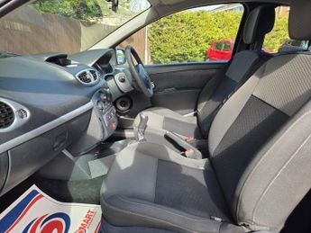 Renault Clio 1.2 I-Music Euro 5 3dr