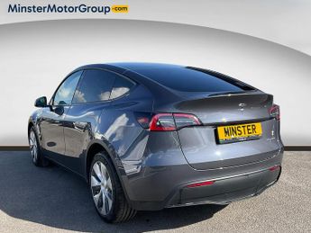 Tesla Model Y LONG RANGE AWD