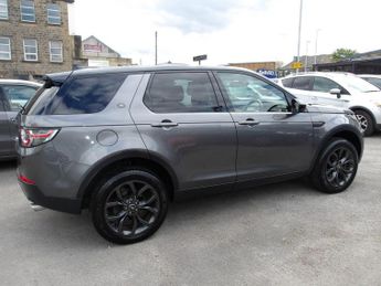 Land Rover Discovery Sport 2.0 TD4 Landmark Auto 4WD Euro 6 (s/s) 5dr