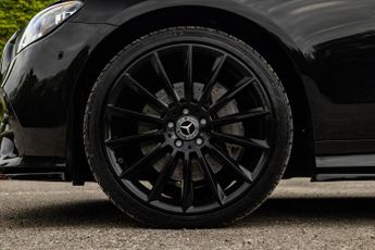 Mercedes-Benz E Class 2.0 E300dh MHEV AMG Line Night Edition (Premium Plus) G-Tronic+ 