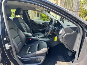 Mercedes-Benz A Class 1.5 A180d Sport (Executive) 7G-DCT Euro 6 (s/s) 5dr