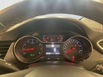 Vauxhall Crossland X 1.2 Turbo Business Edition Nav SUV 5dr Petrol Manual Euro 6 (s/s