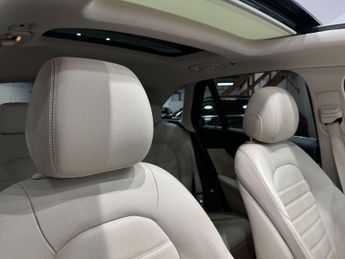 Mercedes-Benz GLC 2.1 GLC250d Sport (Premium) G-Tronic 4MATIC Euro 6 (s/s) 5dr