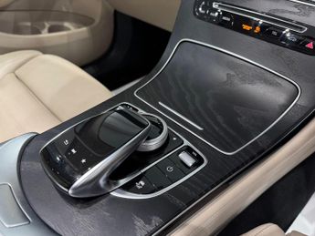 Mercedes-Benz GLC 2.1 GLC250d Sport (Premium) G-Tronic 4MATIC Euro 6 (s/s) 5dr