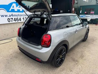 MINI Electric Hatch Cooper SE 32.6kWh Level 2 Auto 3dr