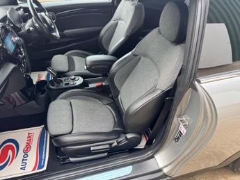 MINI Electric Hatch Cooper SE 32.6kWh Level 2 Auto 3dr