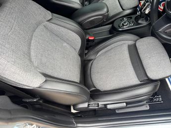 MINI Electric Hatch Cooper SE 32.6kWh Level 2 Auto 3dr