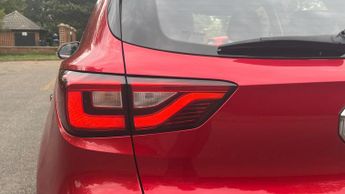 MG MG ZS 44.5kWh Excite Auto 5dr