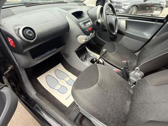 Peugeot 107 1.0 12V Urban Euro 5 5dr