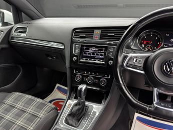 Volkswagen Golf 2.0 TDI BlueMotion Tech GTD DSG Euro 6 (s/s) 5dr