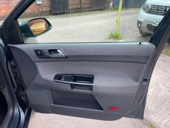 Volkswagen Polo 1.4 Match 5dr