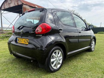 Toyota AYGO 1.0 VVT-i Black Euro 4 5dr