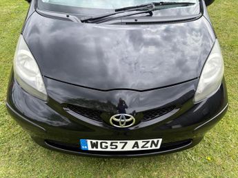 Toyota AYGO 1.0 VVT-i Black Euro 4 5dr