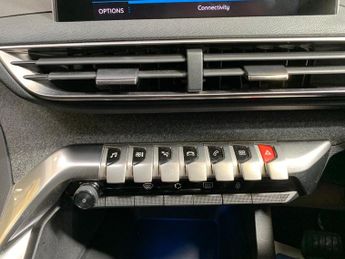 Peugeot 3008 1.2 PureTech Allure EAT Euro 6 (s/s) 5dr