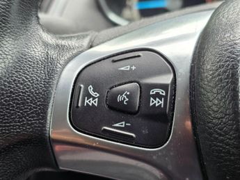 Ford B-Max 1.6 Zetec Powershift Euro 5 5dr