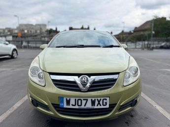 Vauxhall Corsa 1.4i 16v Club 5dr