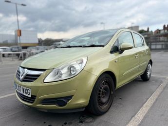 Vauxhall Corsa 1.4i 16v Club 5dr