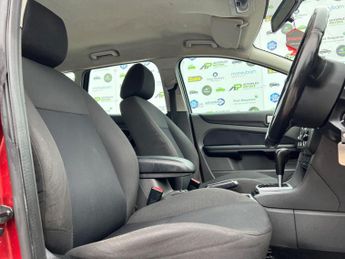 Ford Focus 1.6 Zetec Climate 5dr