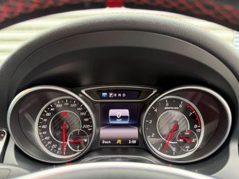 Mercedes-Benz GLA 2.0 GLA45 AMG (Premium) SpdS DCT 4MATIC Euro 6 (s/s) 5dr