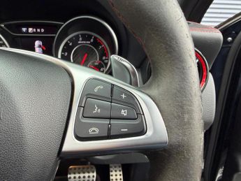 Mercedes-Benz GLA 2.0 GLA45 AMG (Premium) SpdS DCT 4MATIC Euro 6 (s/s) 5dr