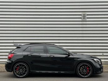 Mercedes-Benz GLA 2.0 GLA45 AMG (Premium) SpdS DCT 4MATIC Euro 6 (s/s) 5dr