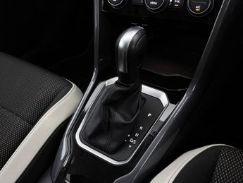 Volkswagen T-Roc 1.5 TSI EVO SEL DSG Euro 6 (s/s) 5dr