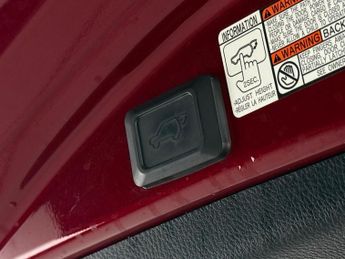 Toyota RAV4 2.5 VVT-h Design CVT Euro 6 (s/s) 5dr