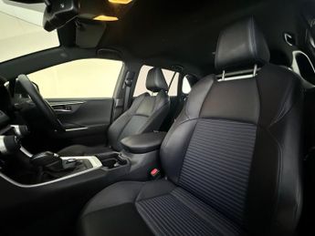 Toyota RAV4 2.5 VVT-h Dynamic CVT 4WD Euro 6 (s/s) 5dr