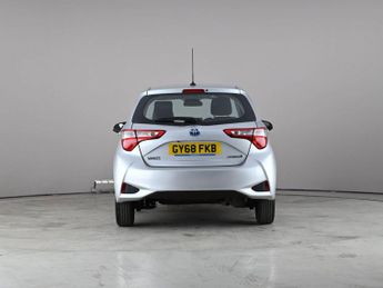 Toyota Yaris 1.5 VVT-h Icon Tech E-CVT Euro 6 (s/s) 5dr