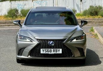 Lexus ES 2.5 300h F Sport Saloon 4dr Petrol Hybrid E-CVT Euro 6 (s/s) (21