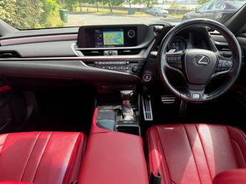 Lexus ES 2.5 300h F Sport Saloon 4dr Petrol Hybrid E-CVT Euro 6 (s/s) (21