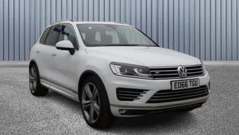 Volkswagen Touareg 3.0 TDI V6 BlueMotion Tech R-Line Plus Tiptronic 4WD Euro 6 (s/s
