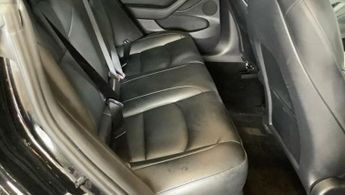 Tesla Model 3 Standard Range Plus Auto RWD 4dr