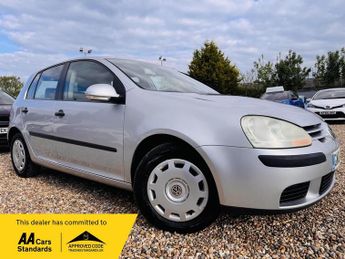 Volkswagen Golf 1.6 FSI S 5dr