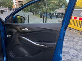 Vauxhall Grandland X 1.2 Turbo SE Auto Euro 6 (s/s) 5dr
