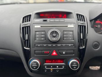 Kia Ceed 1.6 CRDi 3 Sports Wagon Auto Euro 4 5dr