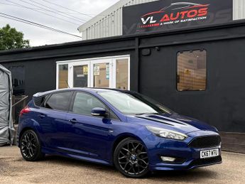 Ford Focus 1.0T EcoBoost ST-Line Euro 6 (s/s) 5dr