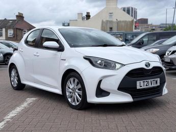 Toyota Yaris 1.5 VVT-h Icon E-CVT Euro 6 (s/s) 5dr